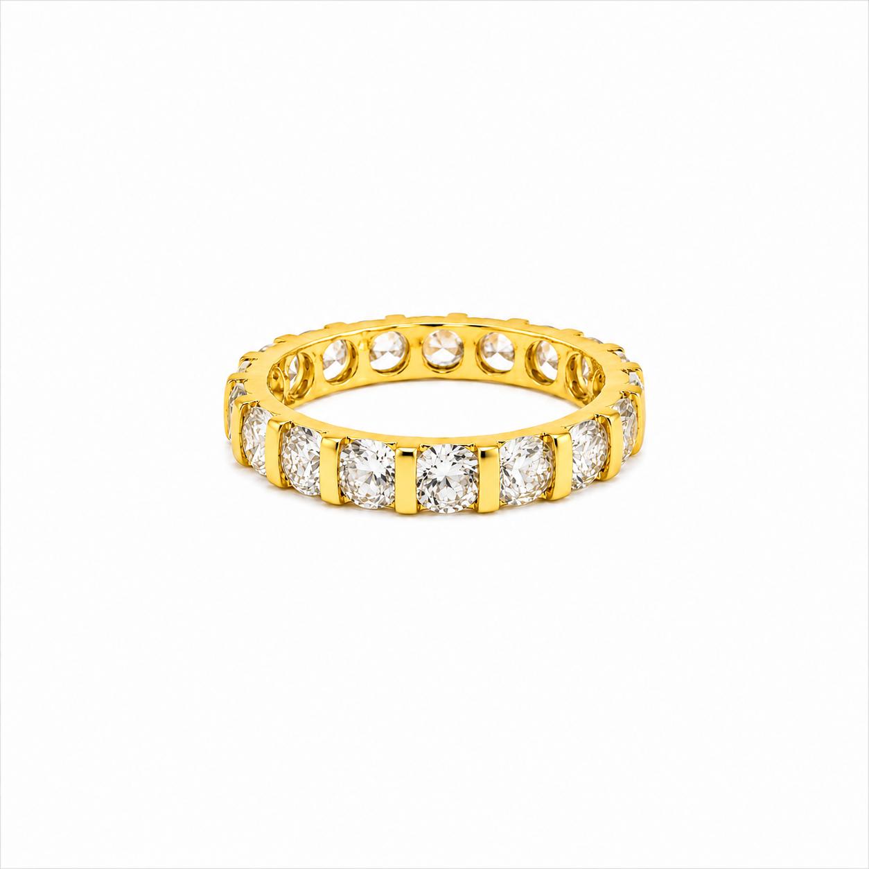 Anillo Infinito Statement con Baño de Oro 18K.