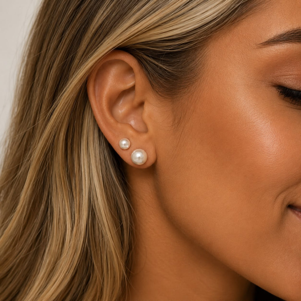 Aros Perla Clásica con Baño de Oro 18K.