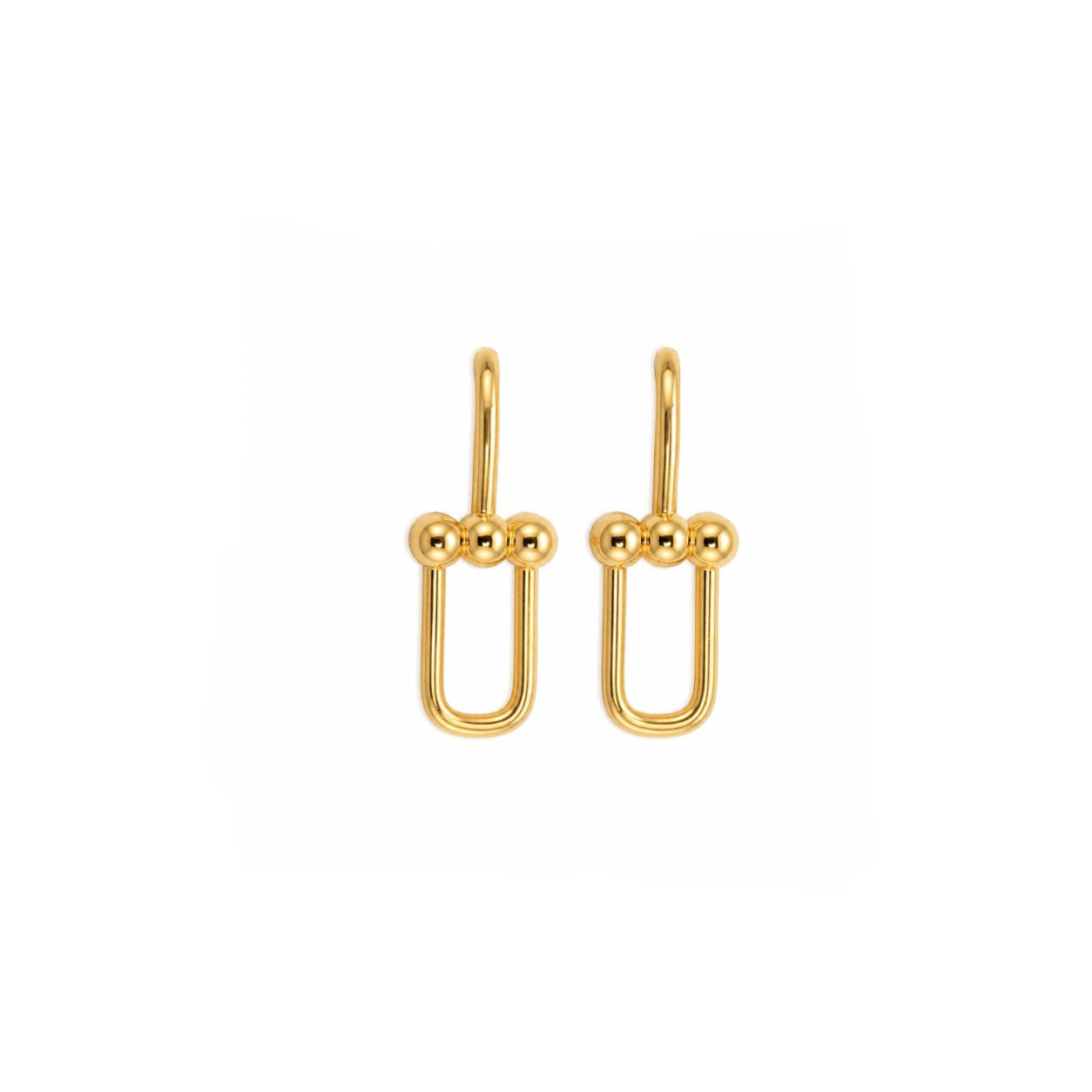 Aros Geométricos Dorados con Baño de Oro 18K.
