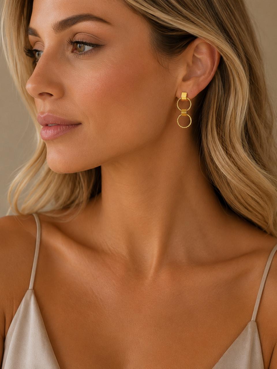 Aros Aura con Baño de Oro 18K