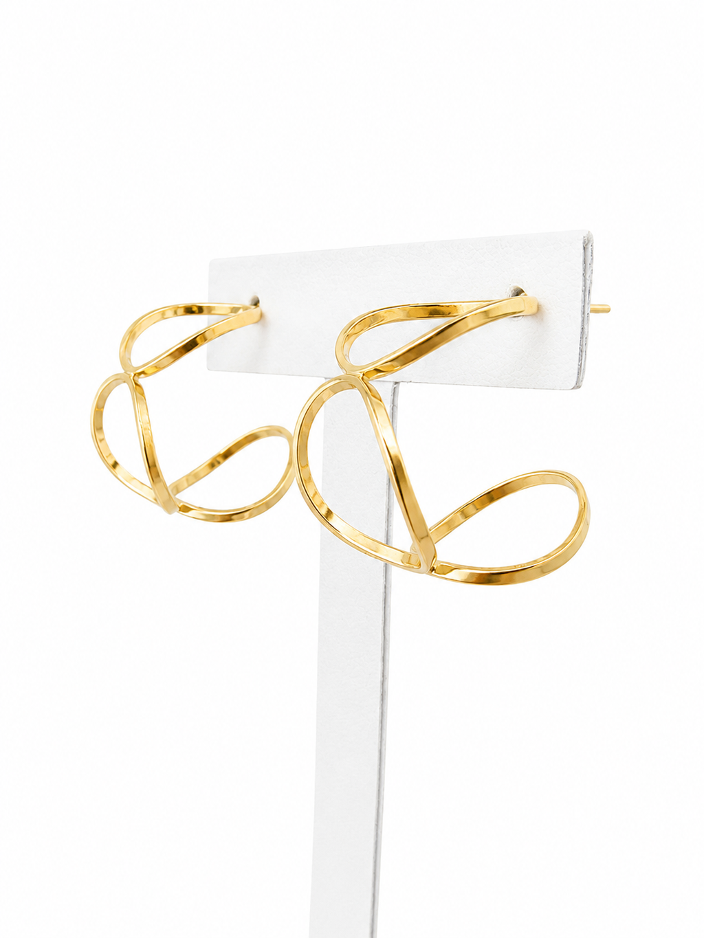 Aros Abstract Loop con Baño de Oro 18K