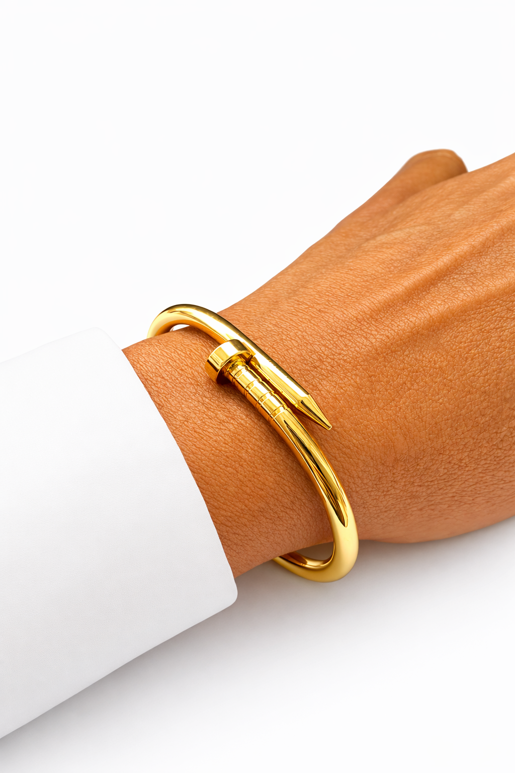 Brazalete Clavo Premium con Baño de Oro 18K