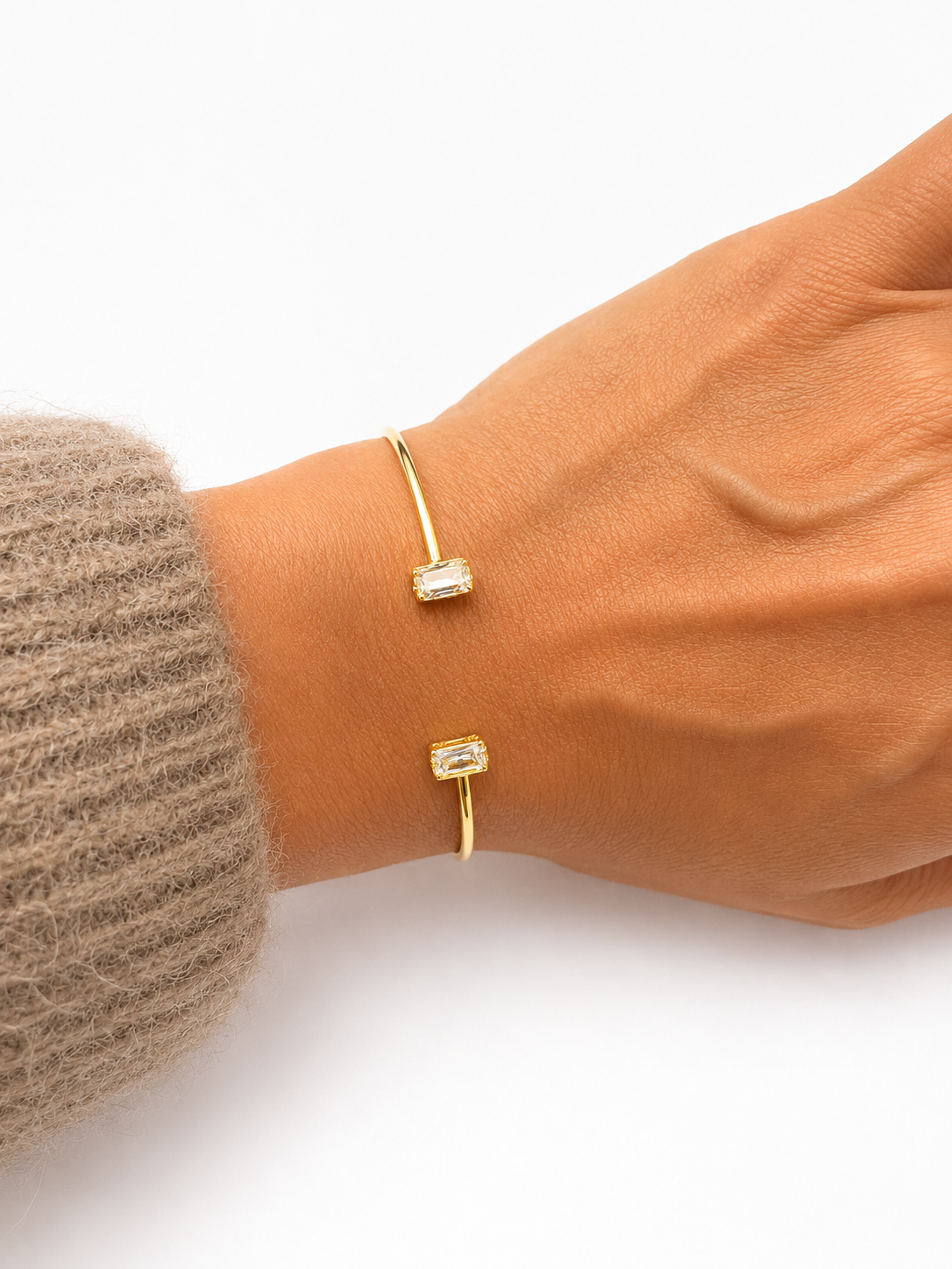 Brazalete Classic Glow con Baño de Oro 18K