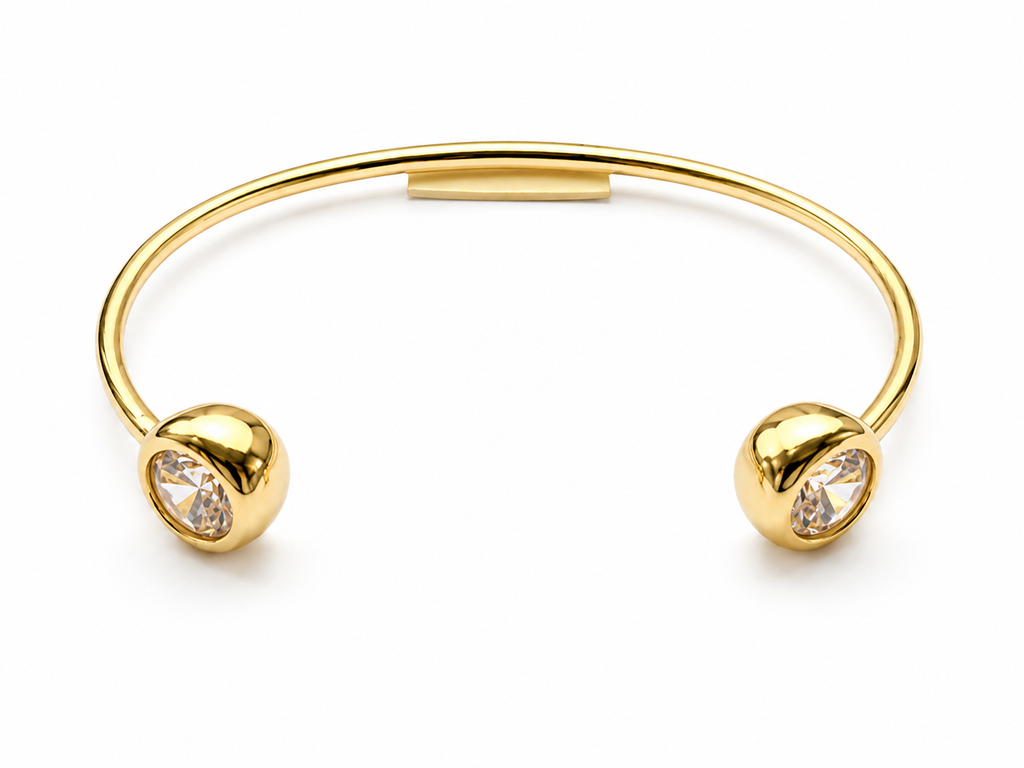 Brazalete dorado premium Alenza con baño de oro 18K