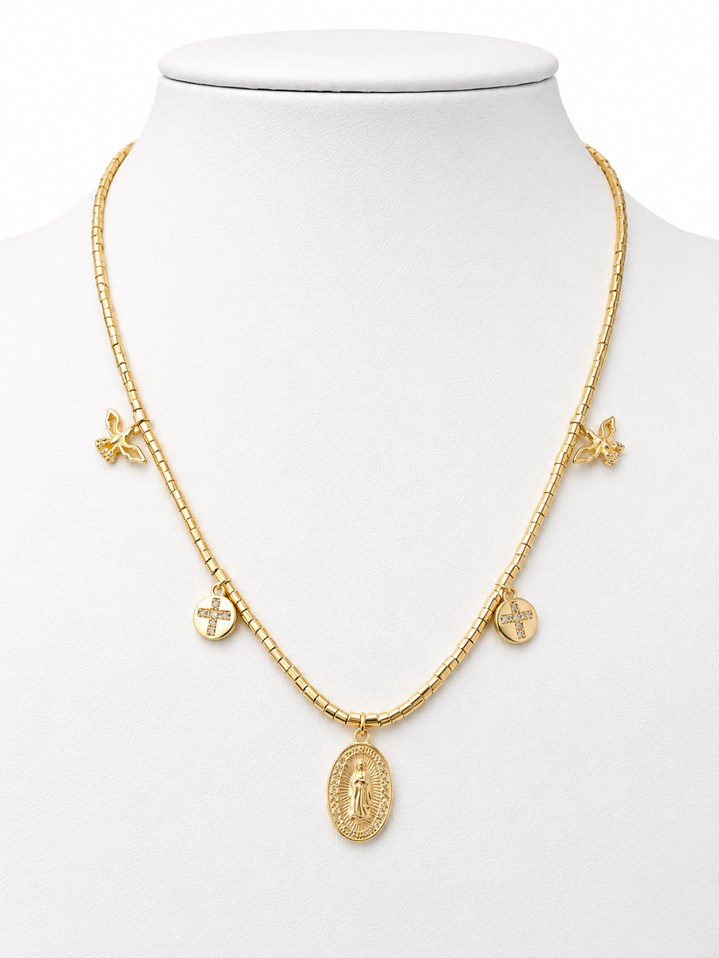 Collar Mostacilla Virgen Guadaluope Divine Essence con Baño de Oro 18K
