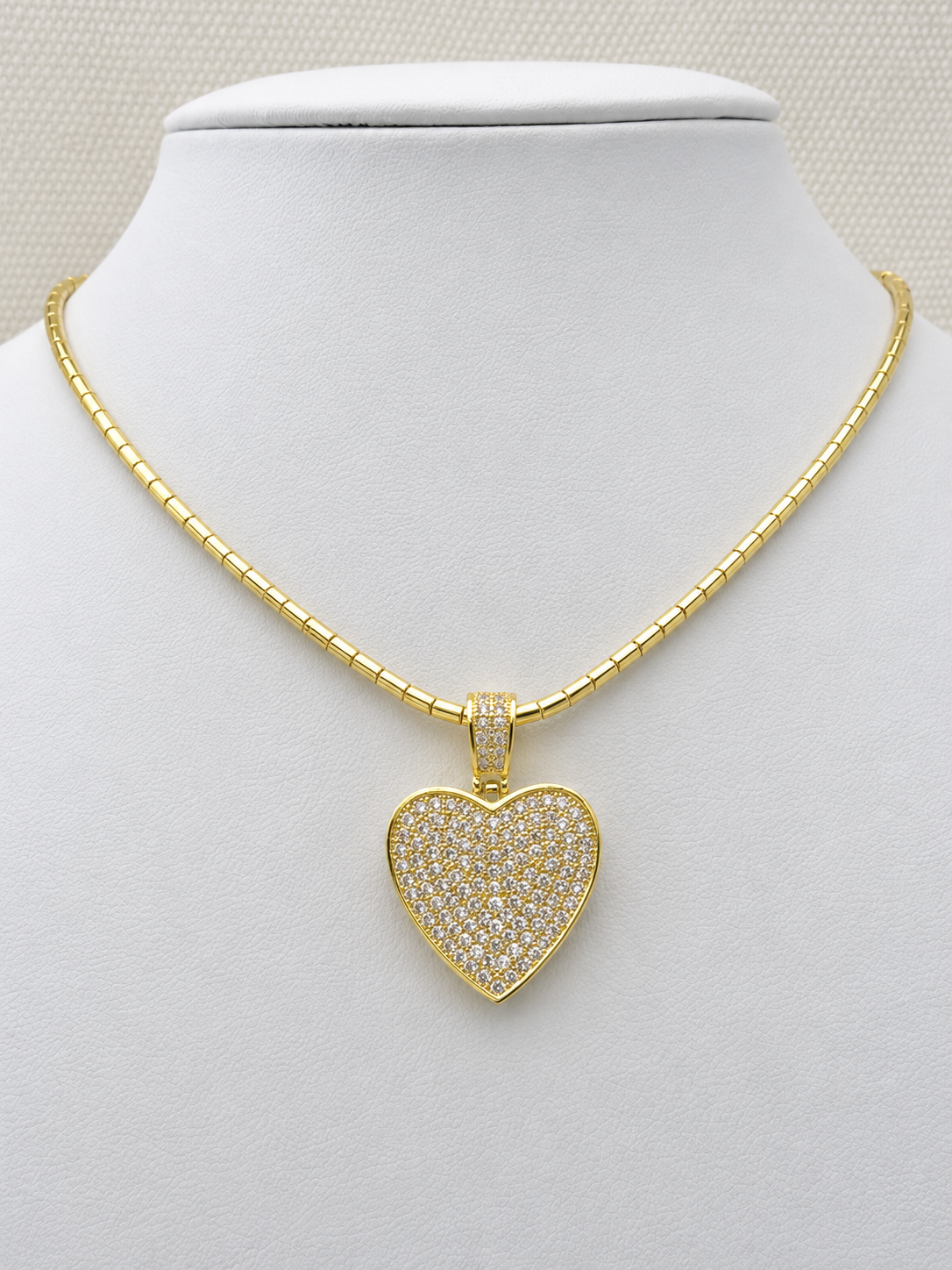 Collar Mostacilla Corazón Lumina con Baño de Oro 18K