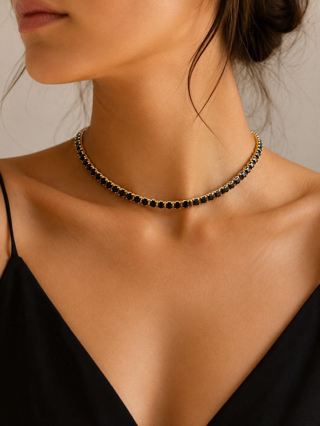 Collar Noir Gold con Baño de Oro 18K